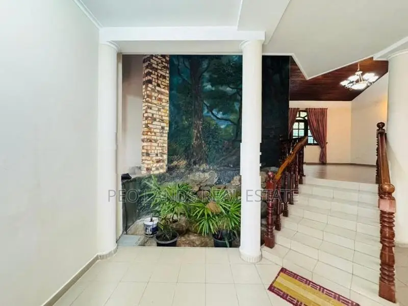 (AH16) Two Storey House for Sale in Pannipitiya