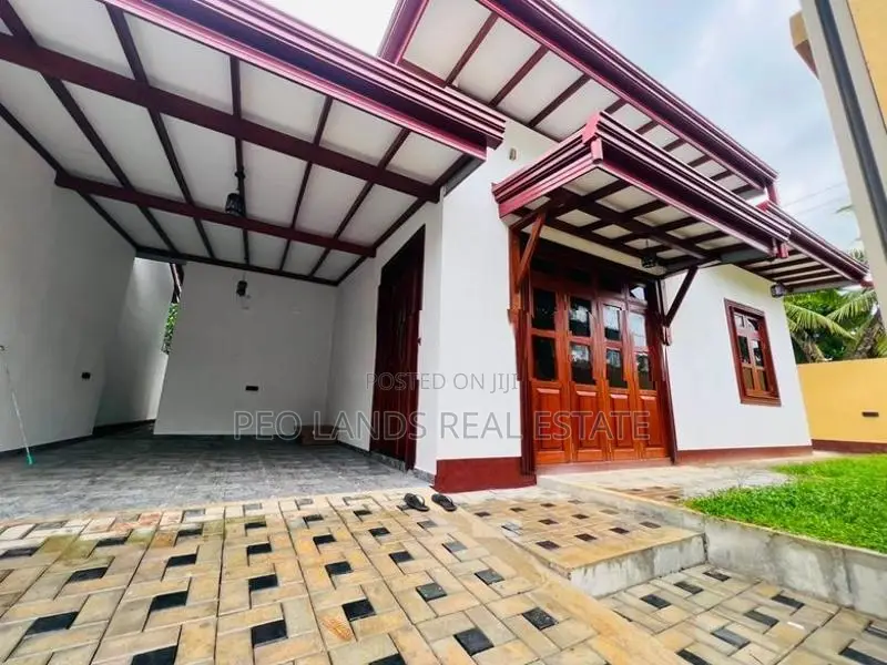 (AR188) Brand New House for Rent in Kottawa Kiriwaththuduwa