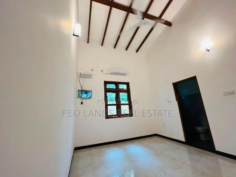 (AR188) Brand New House for Rent in Kottawa Kiriwaththuduwa
