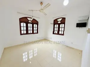 (SR1483) House for Rent in Heenatikumbura Road Battaramulla