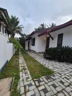 Modern House for Sale Delgoda, Mukalana junction. (ID : DLGD001)