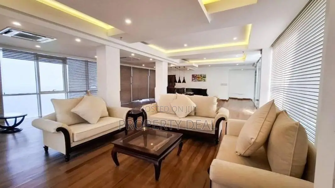 Luxury Penthouse Sale Apartment at Platinum One Suites - PDA62