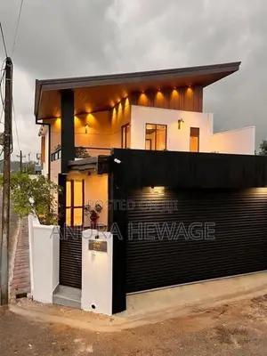 මාලබේ, කහන්තොට සුඛෝපභෝගී විලා වර්ගයේ නිවසක් විකිණීමට ඇත. (ID : MALB016