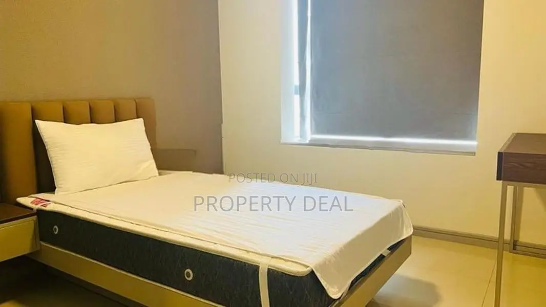 3 Bedrooms Apartment for Sale in Colombo 5 - PDA124