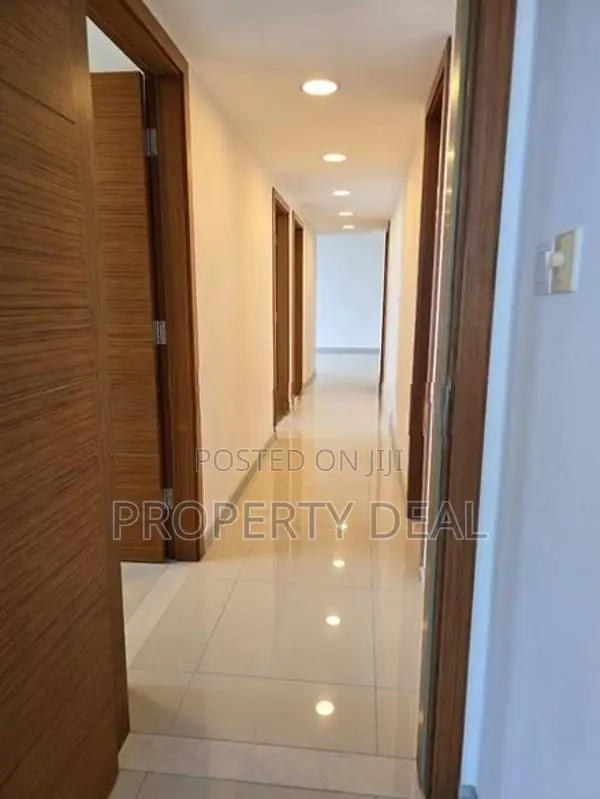 2 BR Havelock City Apartment for Sale Colombo 5 - PDA204