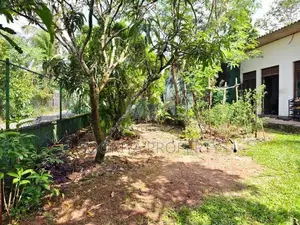 House for Sale in Avissawella Road, Kaduwela