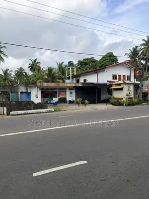 Commercial Property For Sale – Galle Road Aluthgama