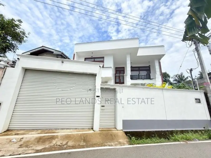 (SH1137) Brand New Modern Luxury House for Sale in Battaramulla