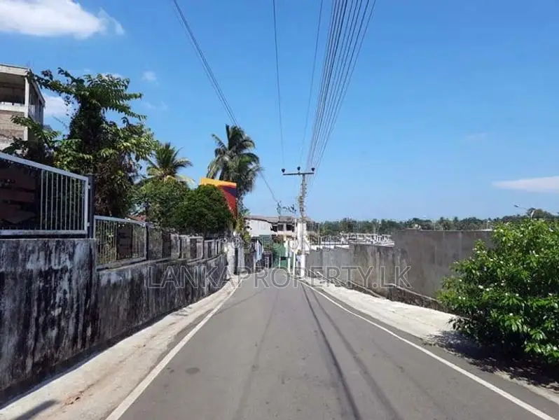 12 Perches Land for Sale at Eldeniya, Kadawatha.