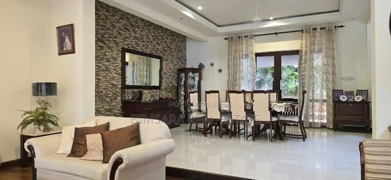 Modern 4BR Luxury on 14P in Prime Nawala Residential Enclave | SH15396