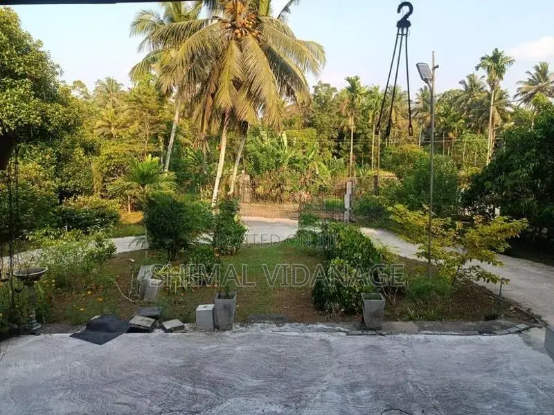 House for Sale with Land Panagoda
