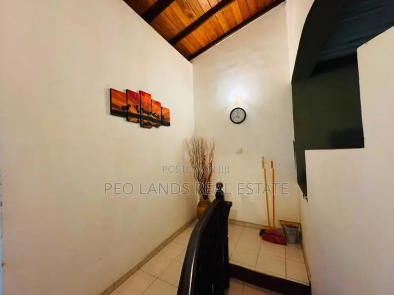 (AH300) Two Storey House for Sale in Kalubowila