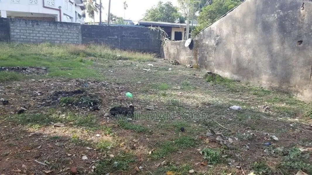 LAND FOR SALE – HULUDAGODA ROAD, MT LAVINIA