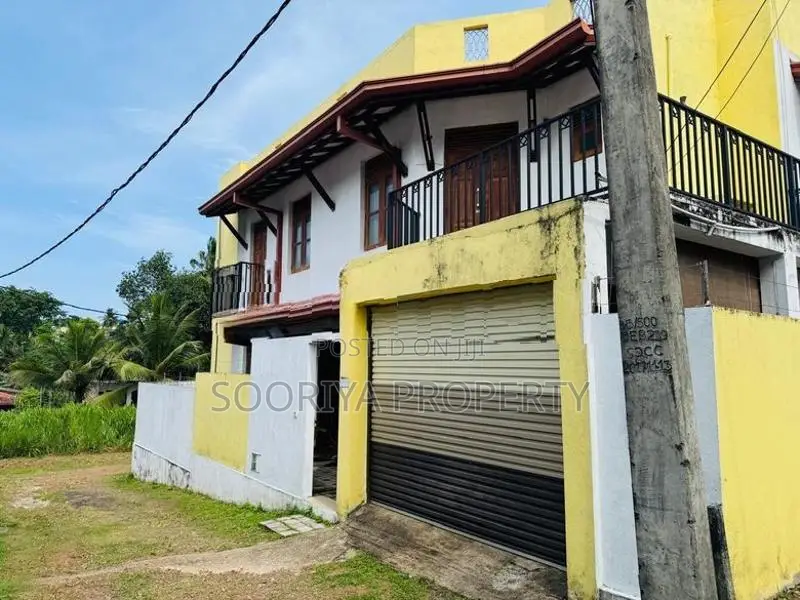 2 Story Luxury House for Sale in Piliyandala Suwarapola .