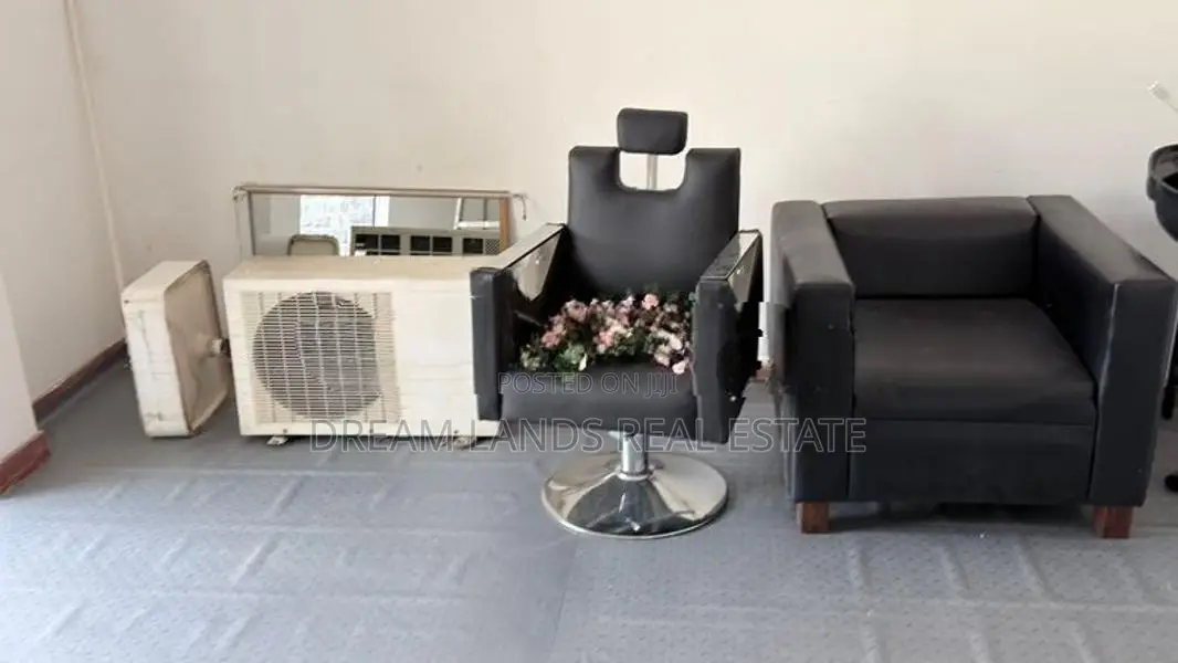 COMMERCIAL SPACE FOR RENT IN BORALESGAMUWA (SP1336)