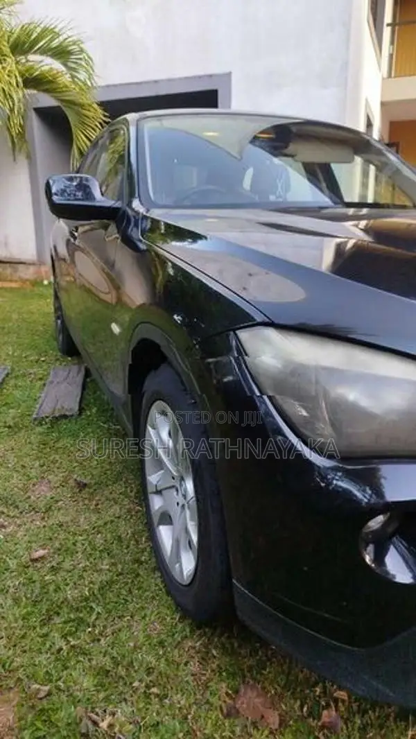 BMW X1 2011