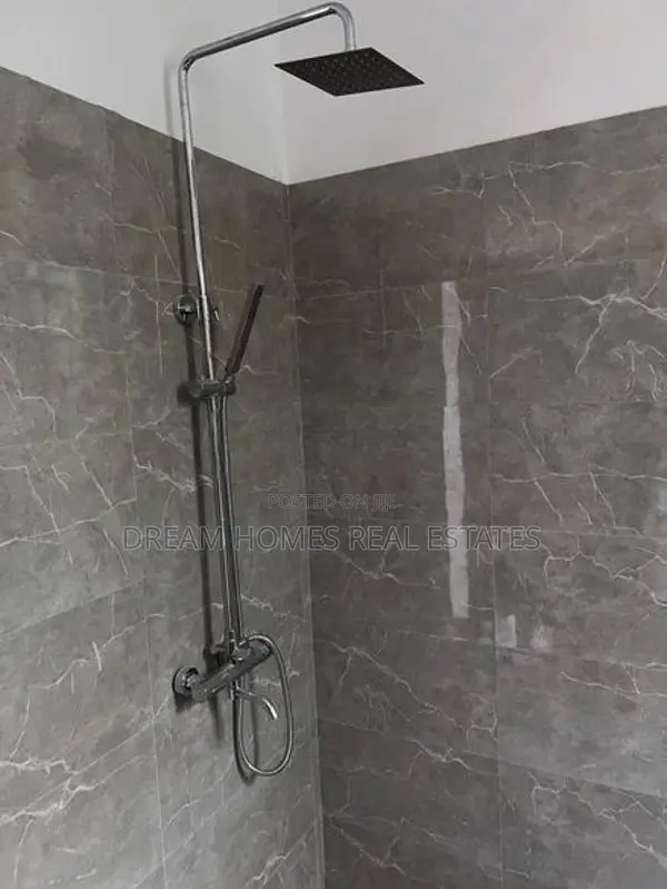 Luxury House for Sale in Kiribathgoda
