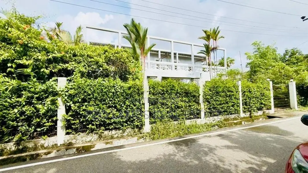 (SH1459) Two Storey House for Sale in Palawatta