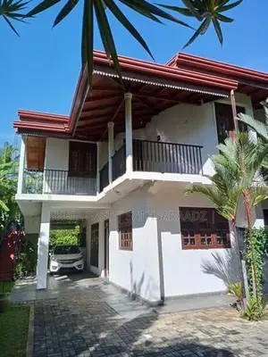 Anuradhapura upstair House for Rent