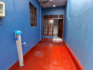 Single Story House for Sale in Wellampitiya
