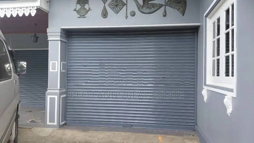 (SH1594) Two Storey House with Apartment for Sale in Aniwatte, Kandy