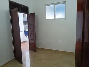 Upper floor for rent near Ananda College colombo 10