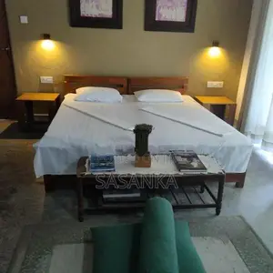 KANDY ANIWATTA 9 ROOMS VILLA AVAILABLE FOR SALE