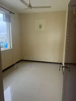 5 BR Pethhouse Apartment For Sale in Colombo 6- PDA324