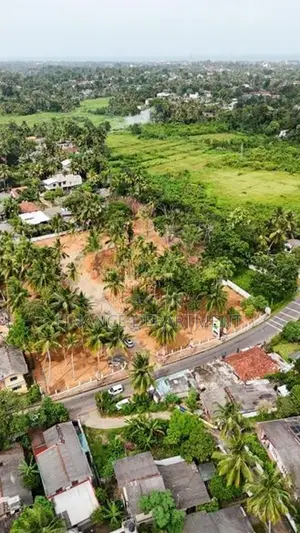 Facing to 457 Panadura Hirana Road Commercial Land Plots