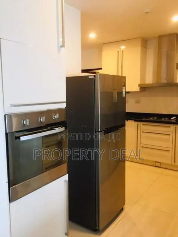 3BR Apartment For Sale in Colombo 3 - PDA382