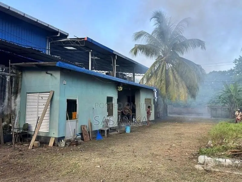 Malabe Chandrika Kumaratunga Mawatha 10,000 Sqft WareHouse for Sale