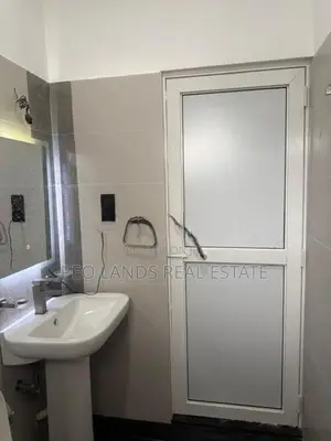(AC311) Luxury Houses with Warehouse for Sale in Kalubowila