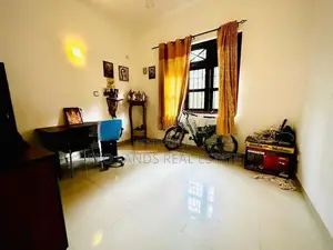 (SR698) Semi Furnished Two Storey House for Rent in Akuregoda