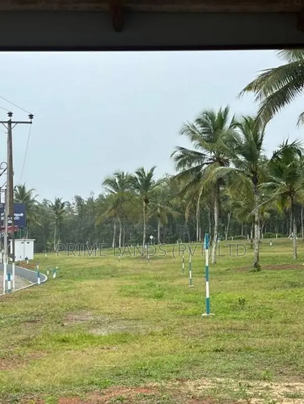 Land for Sals Aluthgama