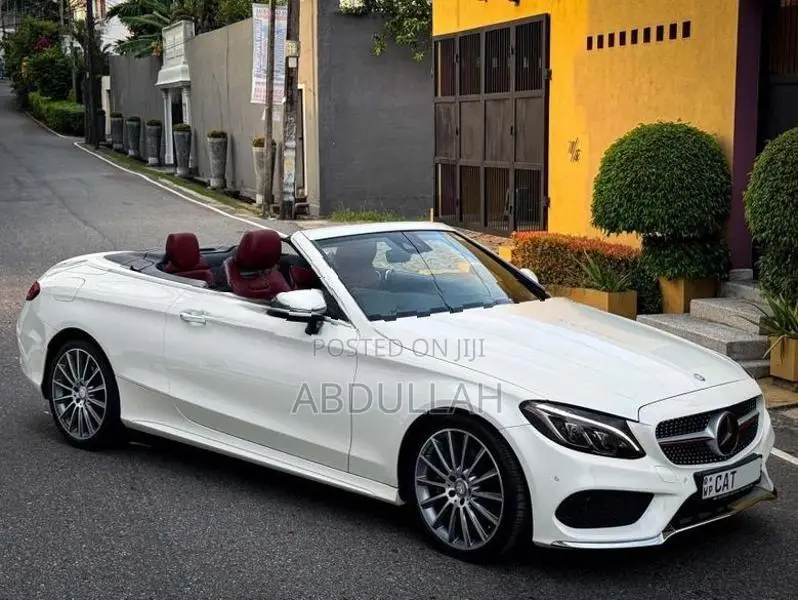 Mercedes Benz C200 AMG Premium Plus 2016