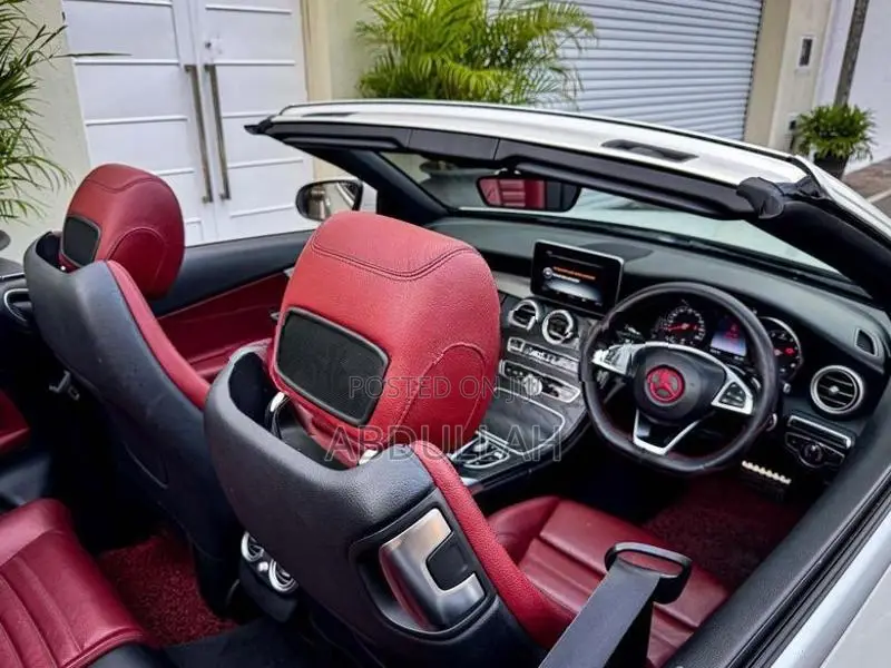 Mercedes Benz C200 AMG Premium Plus 2016