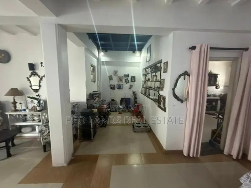 (AC206) Industrial Building + Luxury House for Sale in Moratuwa