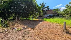 පොතුහැරින් පර්චස් 15ක වටිනා නේවාසික ඉඩමක් විකිනීමට