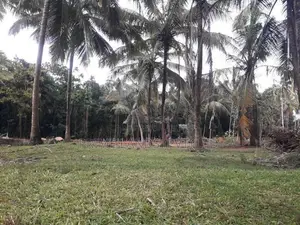 කුරුණෑගල නාගරික පහසුකම් වලට සමීපයෙන් ඉඩමක්