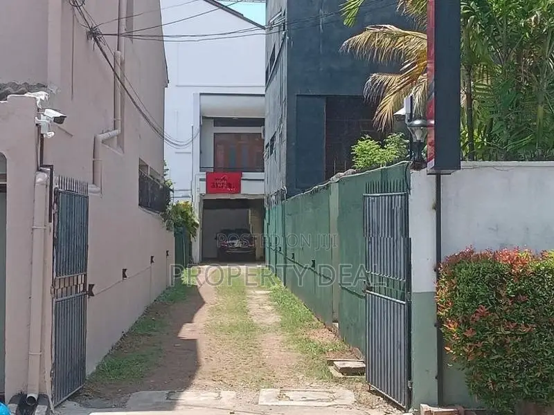 🏡HOUSE FOR RENT IN COLOMBO 05 – AVANA RESORT, DICKMAN ROAD - PDH-395