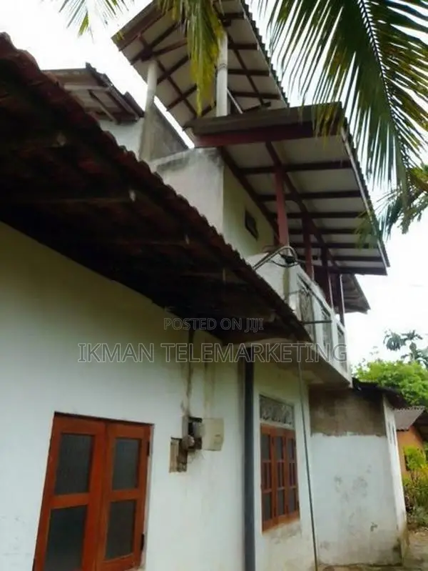 Two Storey House for Sale in Pugoda ,Papiliyawala