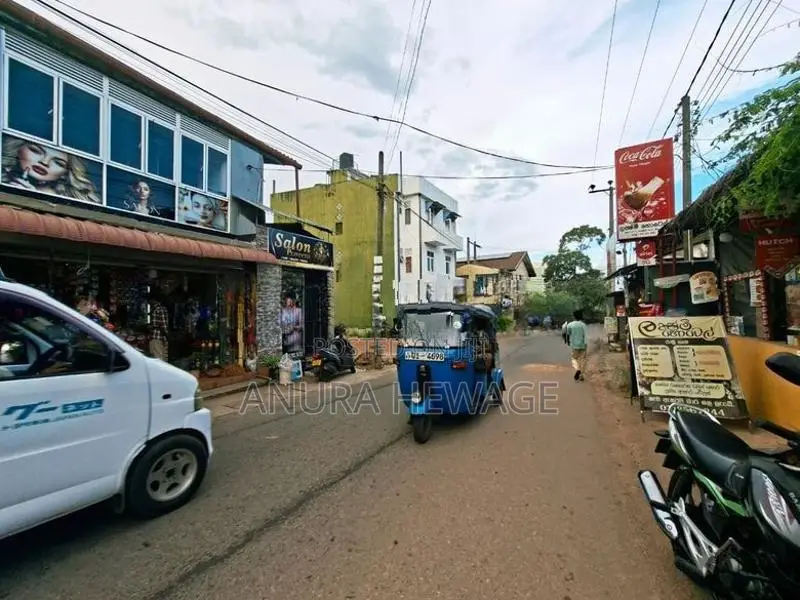 මාලබේ, SLIIT ආයතනයට ආසන්නයේ ඉඩමක් විකිණීමට ඇත. (ID : MALB017S)