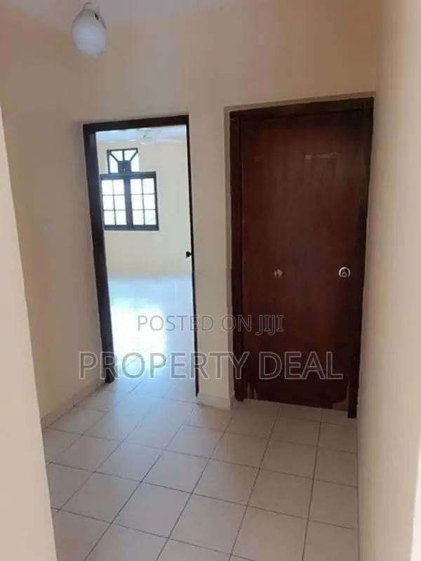 House For Rent In Colombo 04 - PDH389