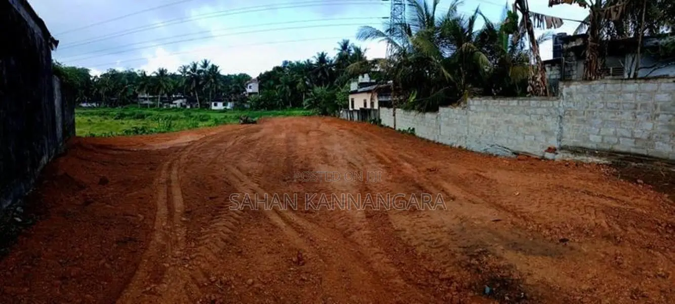 Well Maintained Land in Kaduwela