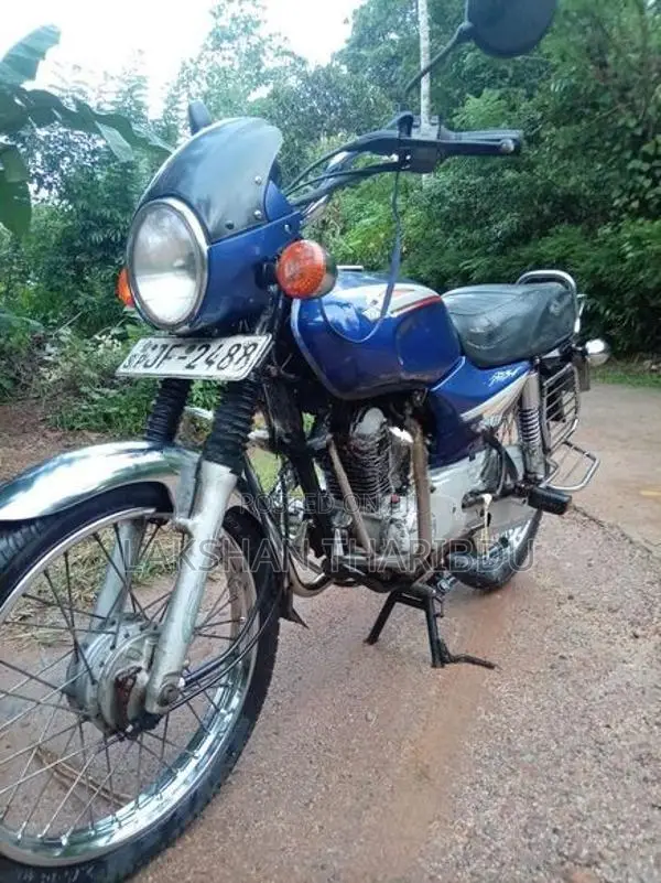 Bajaj Boxer 2005
