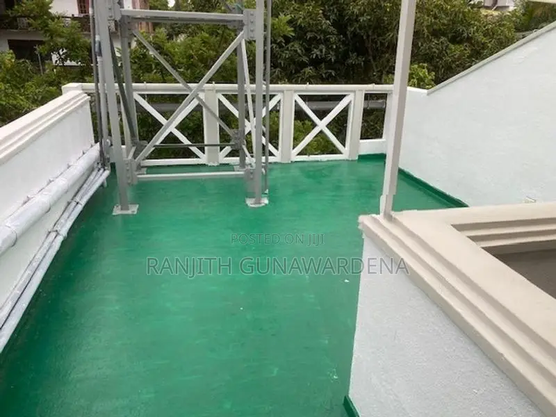 House with Garden in Pagoda Road, Nugegoda