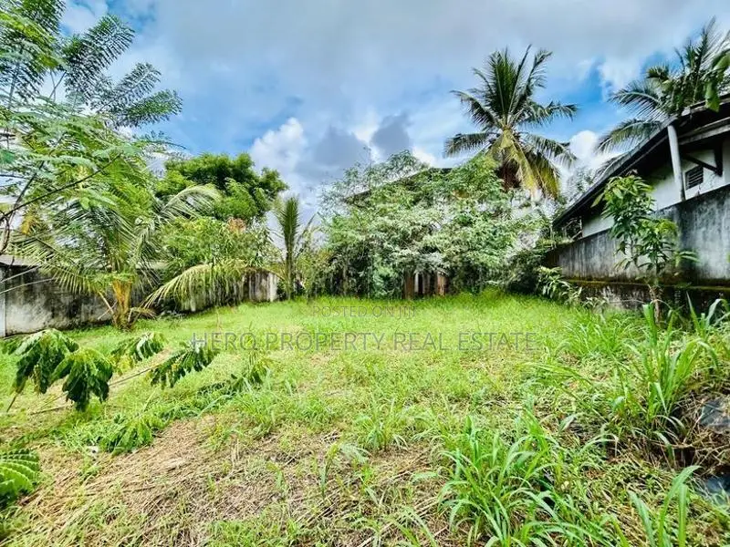 15p Valuable Residence Land for Sale in Maththegoda