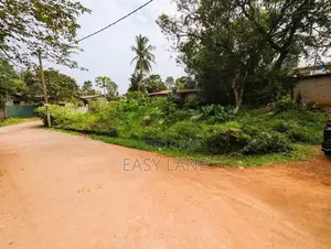 කඩවත – Highway අසල ඉඩම විකිණීමට