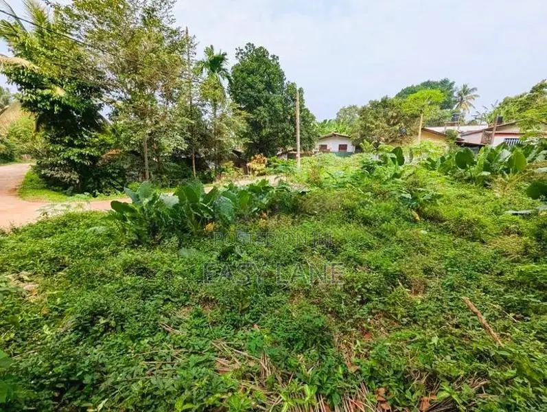 කඩවත – Highway අසල ඉඩම විකිණීමට