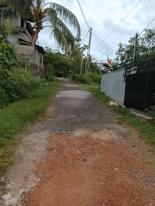 Land For Sale In Horana koraleima සමගි මාවත